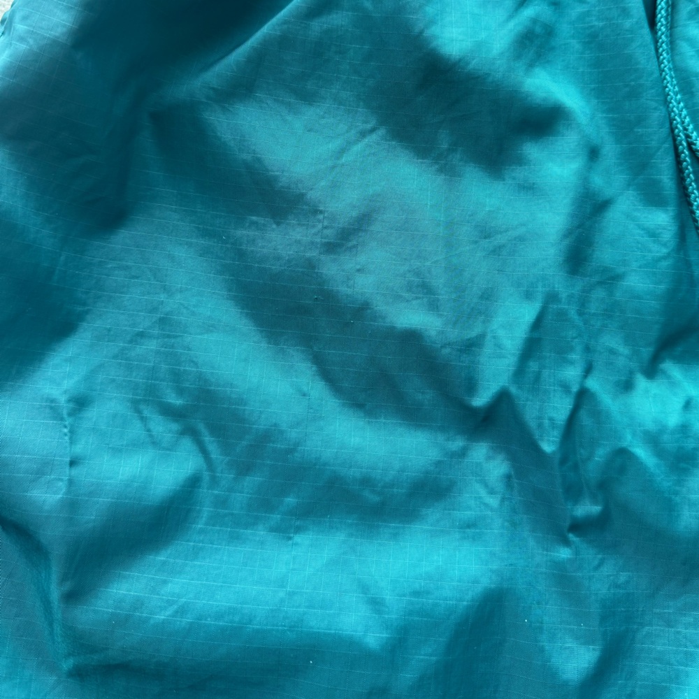 Nike Men's Retro Two-Tone Athletic Shorts in Black and Teal XL - Picture 11 of 15